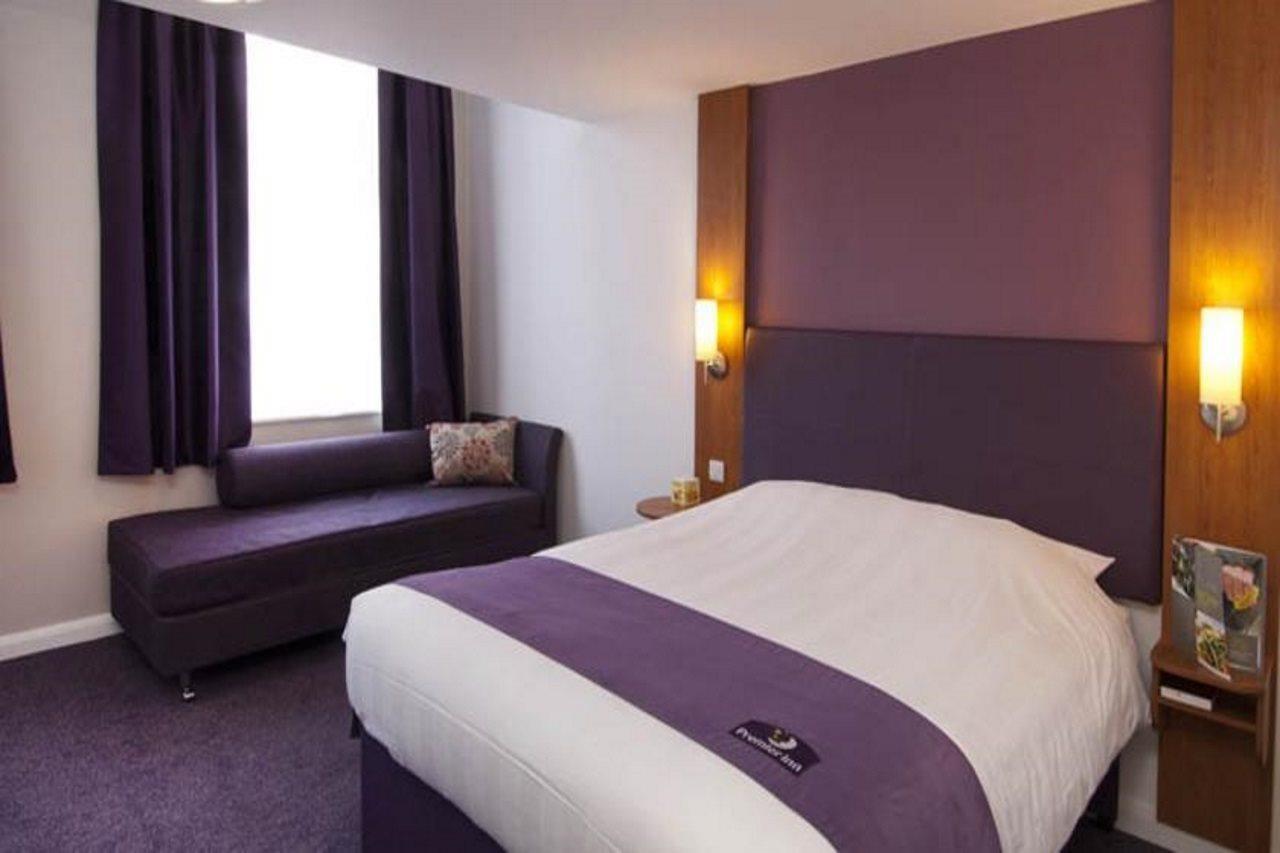 Premier Inn Bolton Stadium Arena 外观 照片