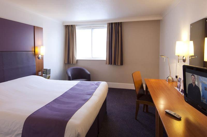 Premier Inn Bolton Stadium Arena 外观 照片